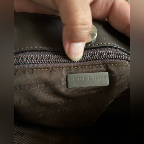 Vintage Burberry tote bag. Size medium. Condition 8/10 - Picture 6 of 16